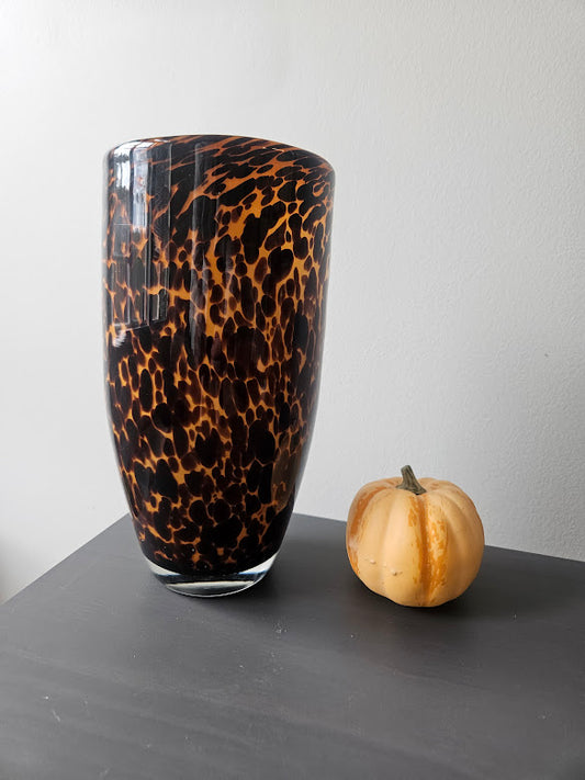 Tortoise Style Glass Vase