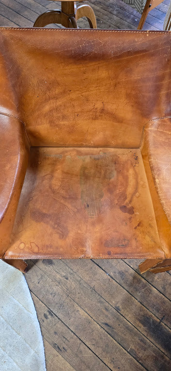 Pair of Cab 413 Armchairs in Cognac Leather by Mario Bellini for Cassina