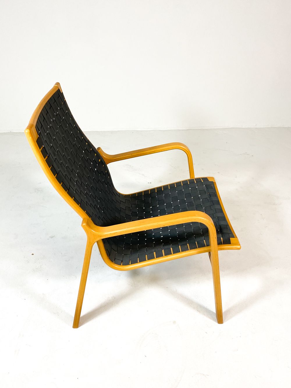 Scandinavian Bentwood Lounge Chair