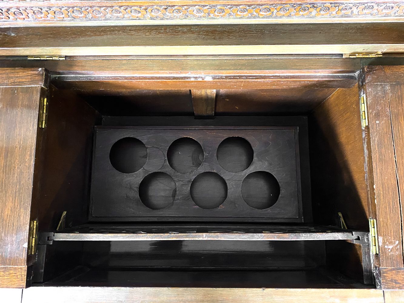 George Zee & Co Style Mahogany Dry Bar