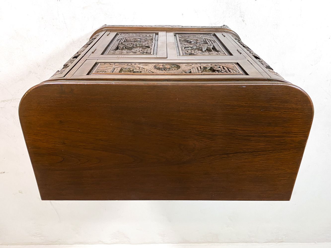 George Zee & Co Style Mahogany Dry Bar