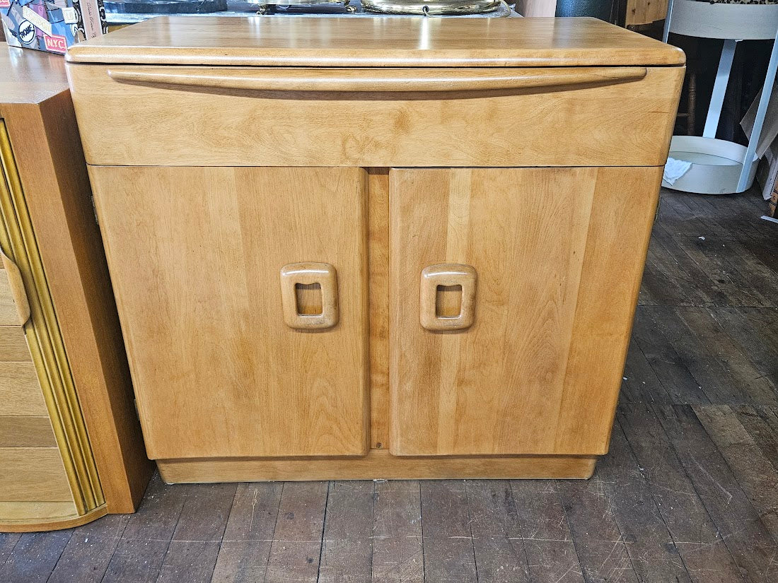 Heywood Wakefield Server