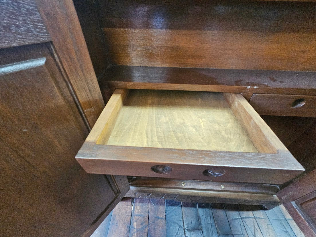 George Zee & Co Style Mahogany Dry Bar