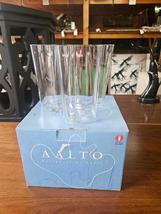 Vintage Iittala Alvar Aalto Clear Glass Savoy Vase (With Original Box)