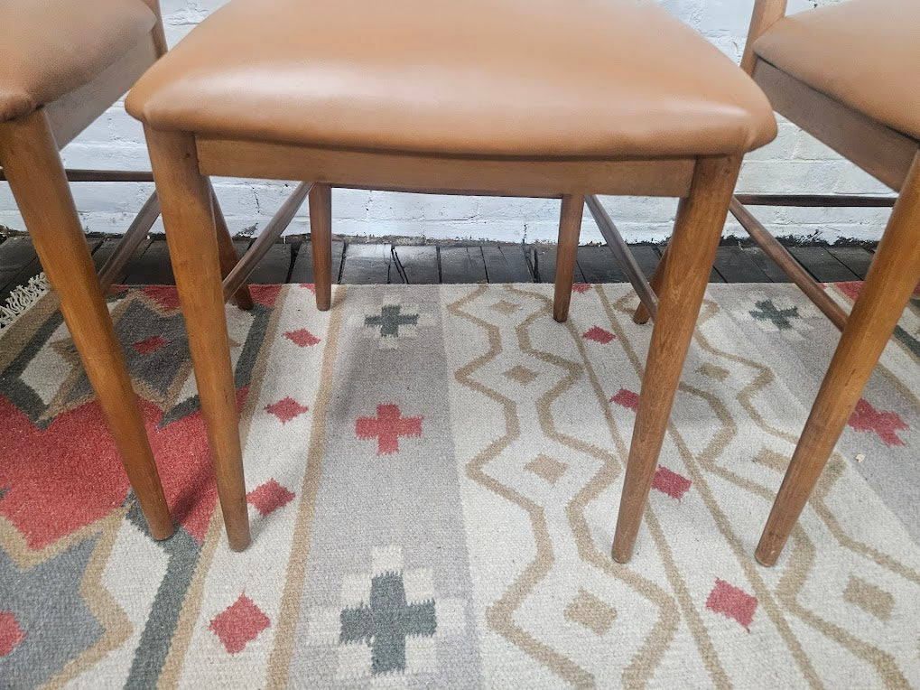 Paul McCobb for Planner Group (#1537) Dining Chairs - Set of 4