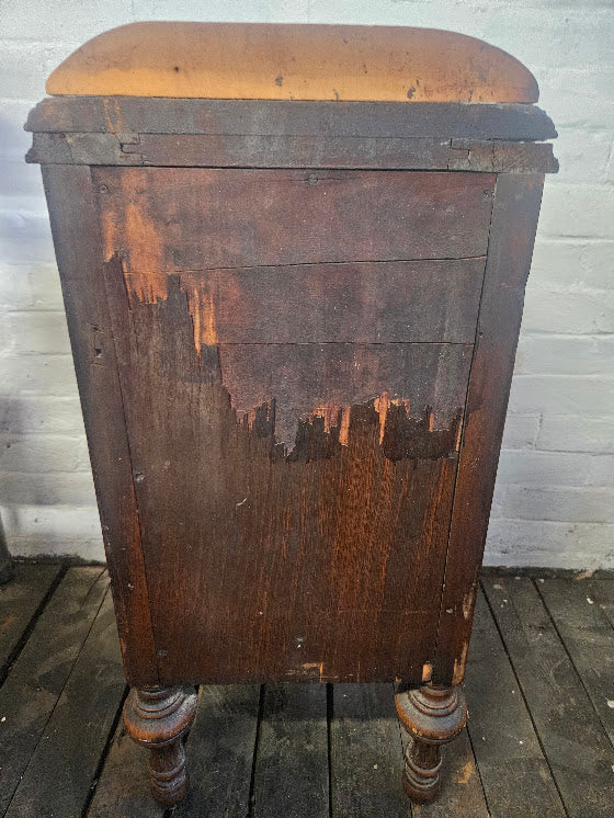 Antique Early 20th Century Burl Mahogany Bedside Table / Nightstand
