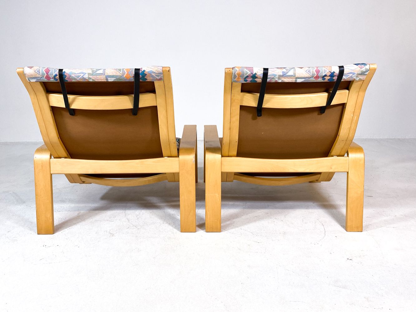 Mid-Century Pair of Pulkka Lounge Chairs by Ilmari Lappalainen for Asko