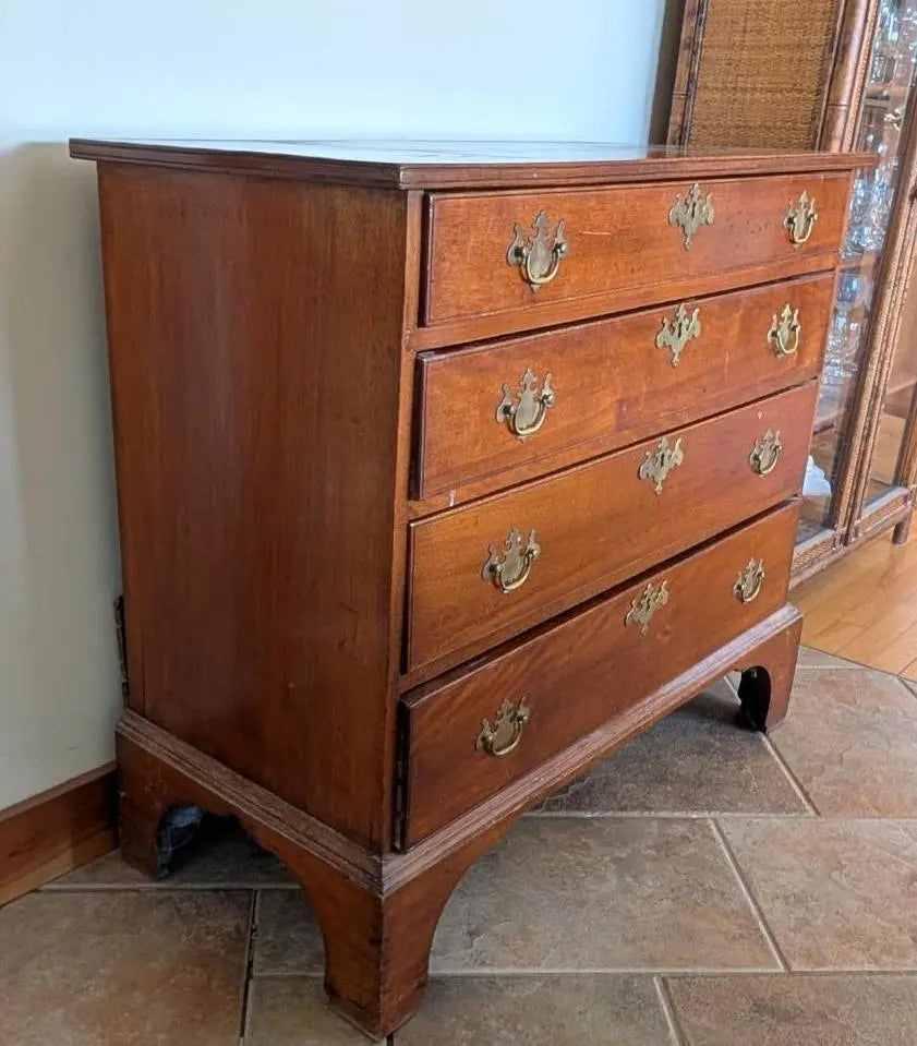 Antique Chippendale Solid Mahogany 4-Drawer Chest of Drawers