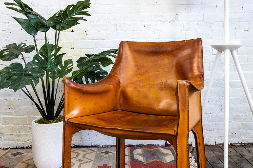 Pair of Cab 413 Armchairs in Cognac Leather by Mario Bellini for Cassina