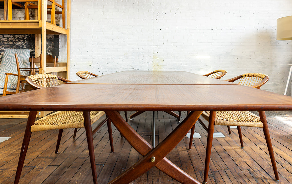 Hans Wegner Dining Table, Model at-314 for Andreas Tuck