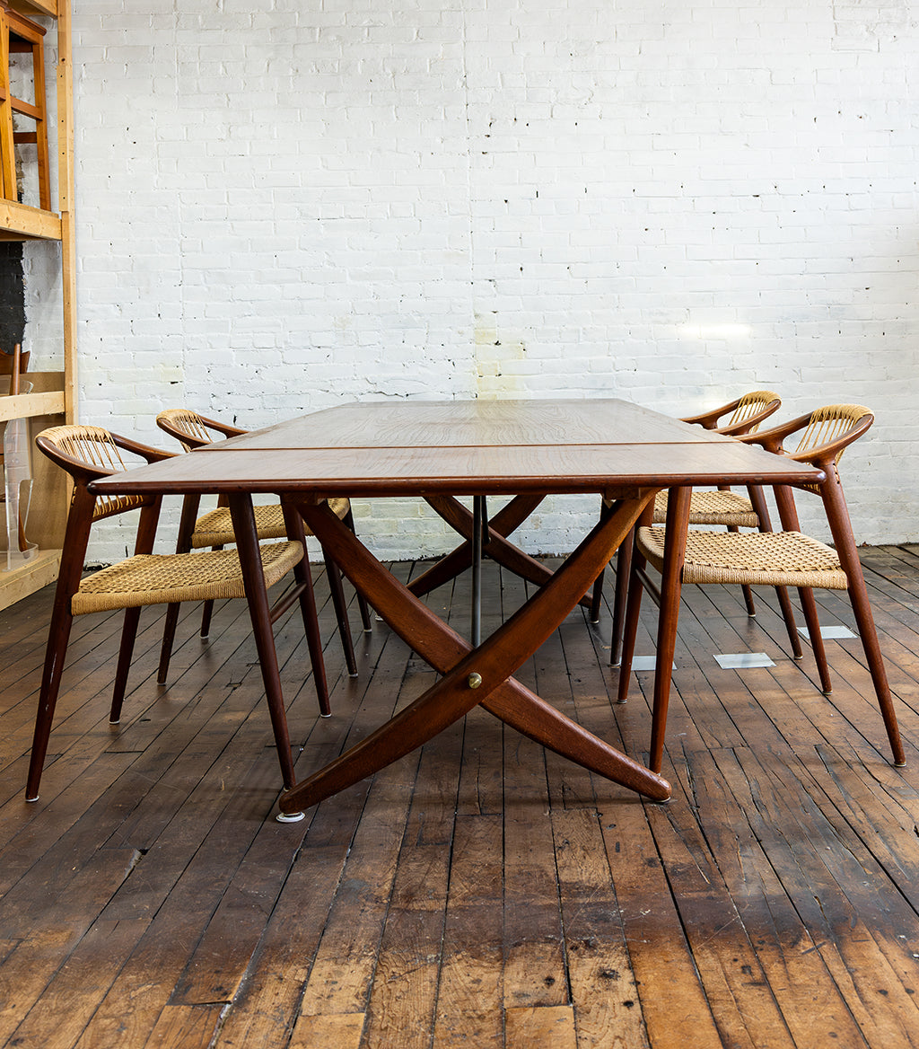 Hans Wegner Dining Table, Model at-314 for Andreas Tuck